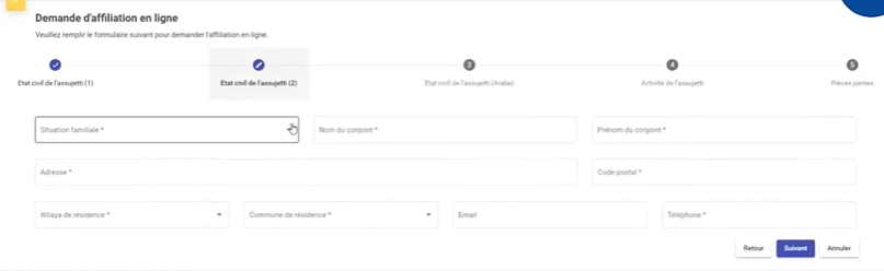 Saisie de la situation familiale et des coordonnées de l’assuré, puis clic sur « Suivant ».